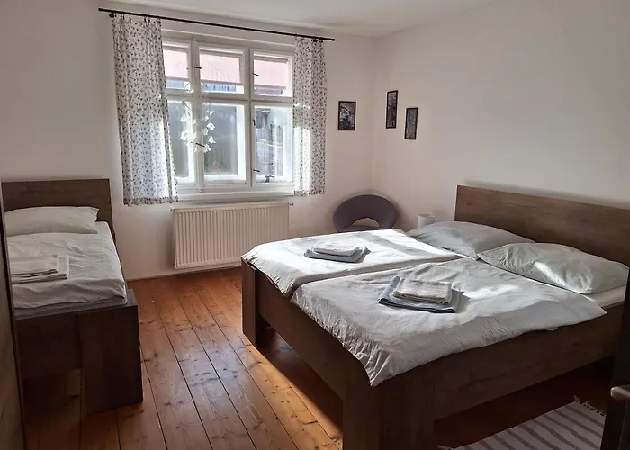 180 Teplice nad Metují